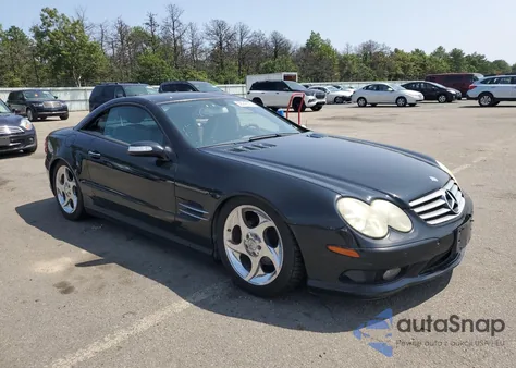 2005 Mercedes-Benz Sl 500 from USA, damaged, VIN WDBSK75F55F103653